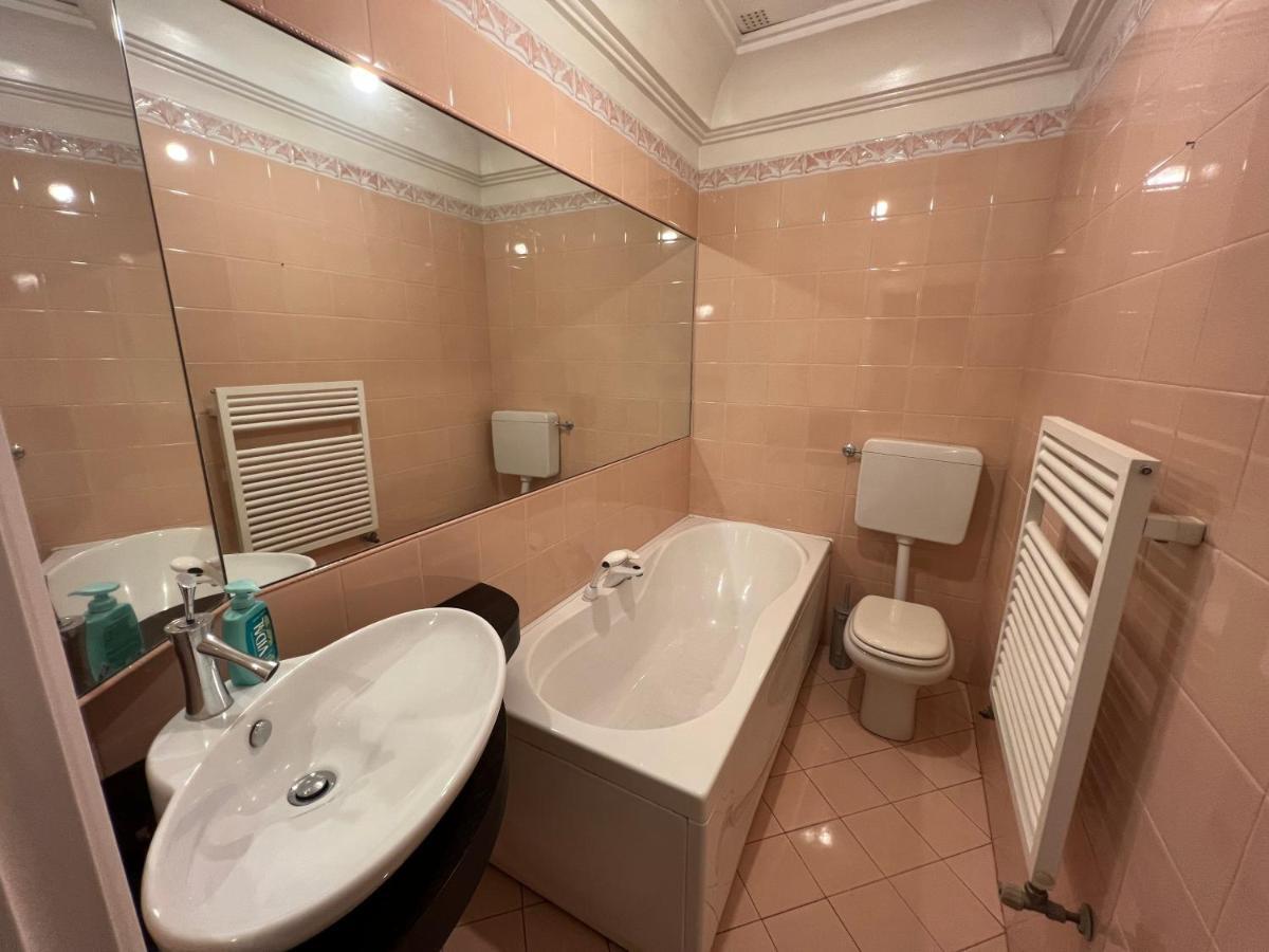 Casa Roma Rooms& Apartmens Padova Luaran gambar