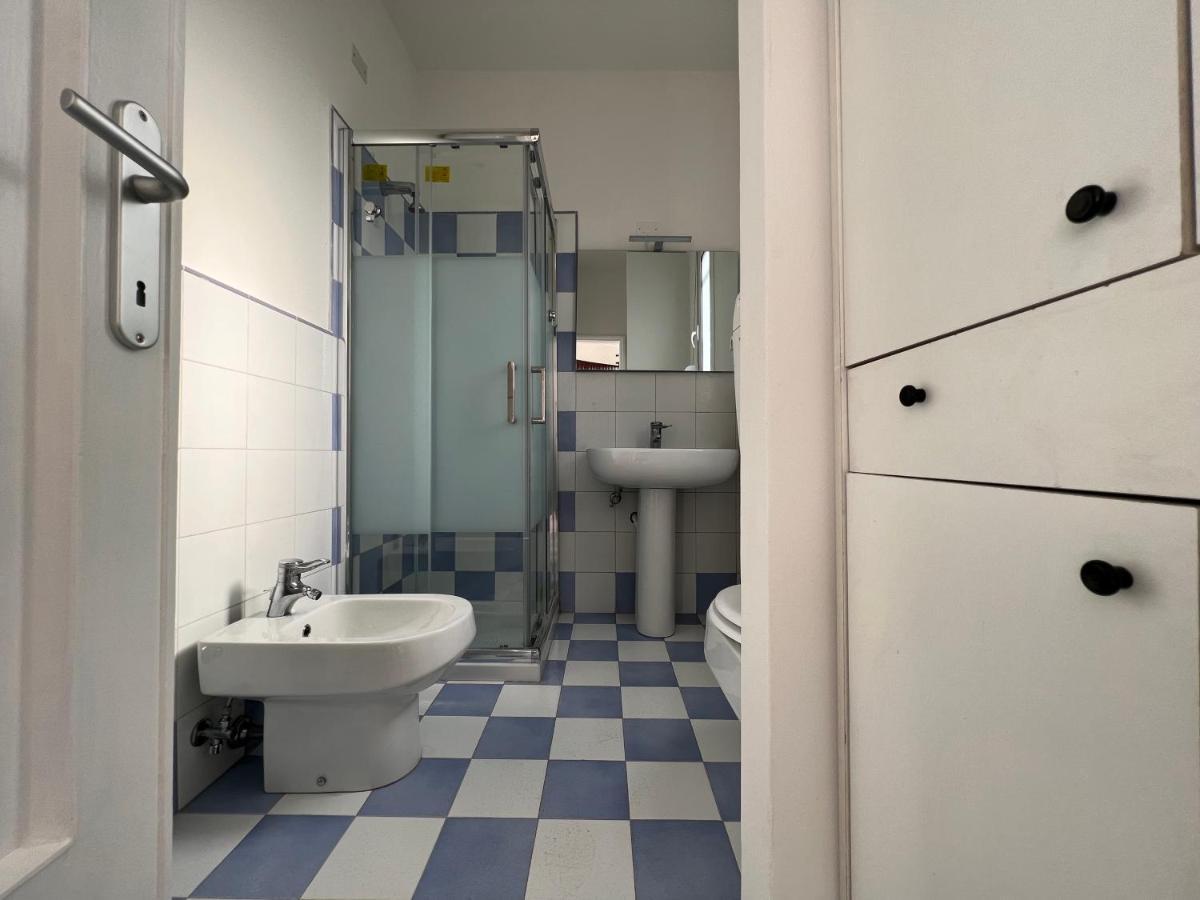 Casa Roma Rooms& Apartmens Padova Luaran gambar